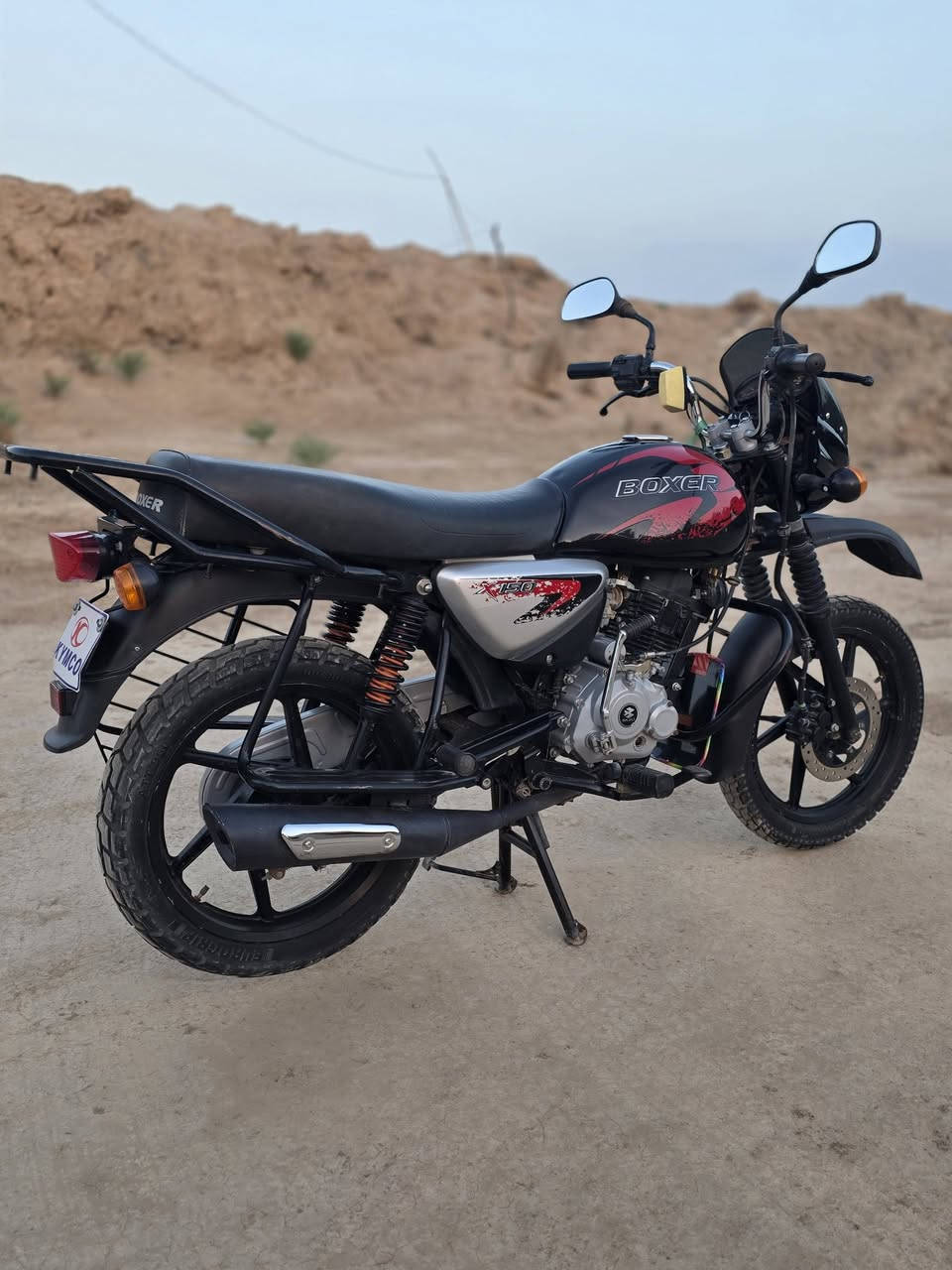للبيع بوكسر موديل ٢٣  رقم لهاتف ***********

