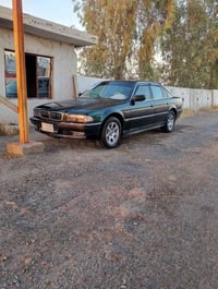 بي ام خفاش مكفوله من ظربه موديل 1997 مكينه40/8 سلندر سياره نضيفه جدا ل...