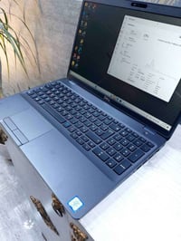DELL 5501 • Core i7 جيل تاسع • SSD ٢٥٦GB