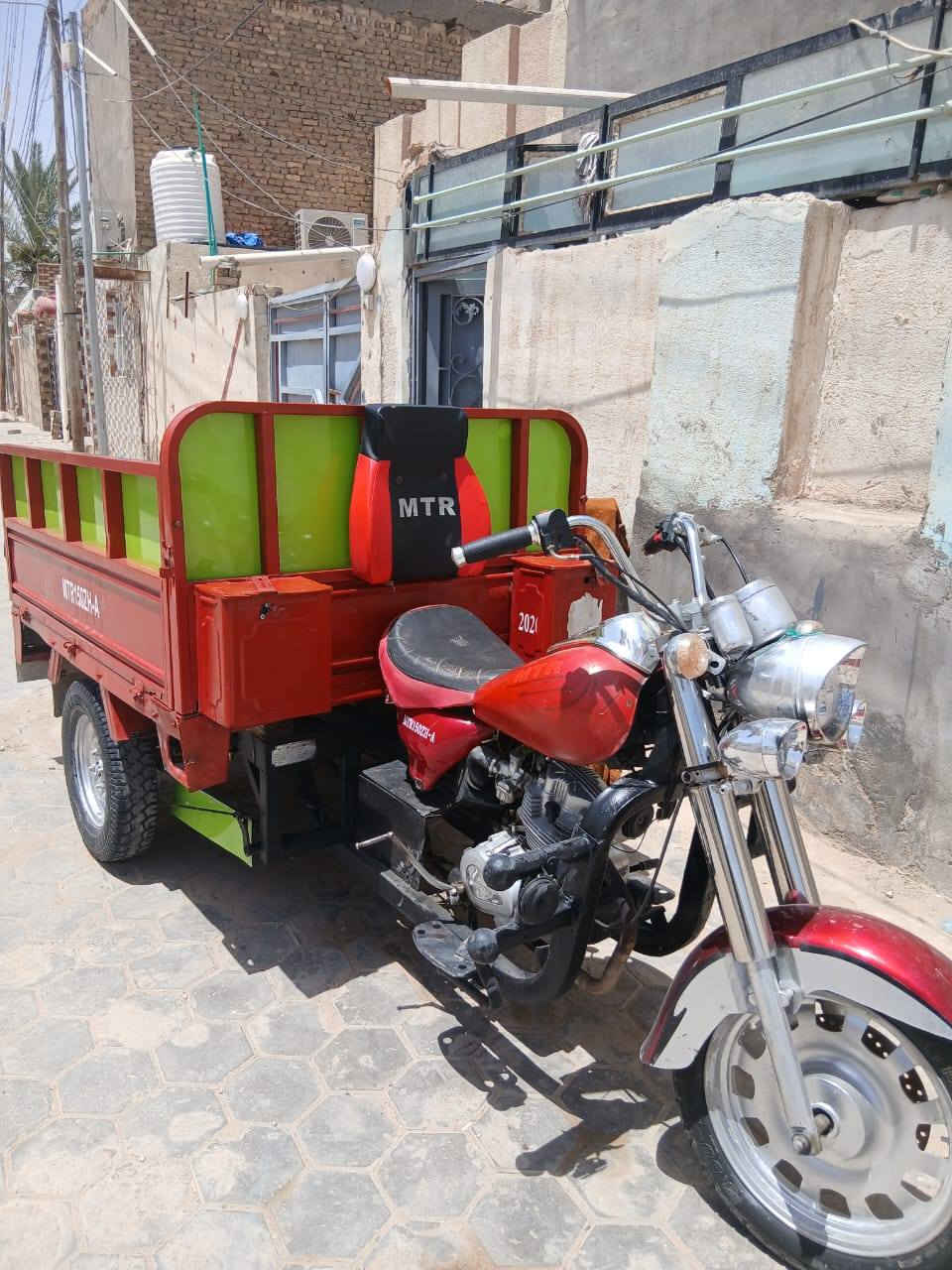 للبيع جديده شغاله كلها سلف هندر كهربائيات السعر مليون وربع قفل مكاني النجف حي الانصار ***********
