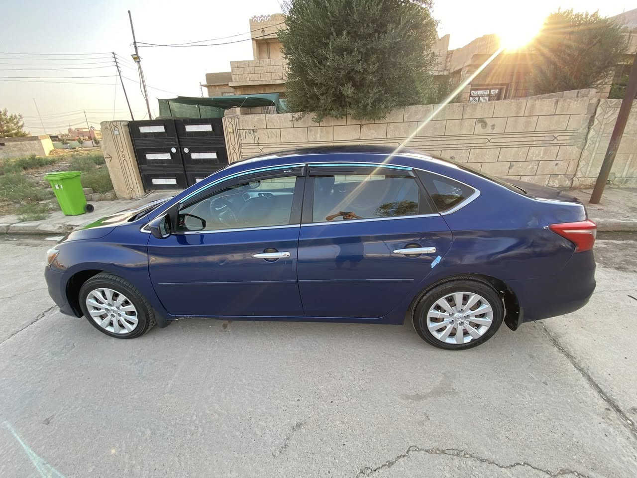 نيسان سنترا 2017 sv وارد امريكي
بجم كبس بدون دواخل و ايرباك
 تحكمات ستيرن 
كاميرا خلفية 
3 قطع ربع چاملغات خلفي و صندوق
رقم اربيل الجديد
ماشية 106 
السعر 110 $ وبيها مجال بسيط
العنوان موصل / قضاء تلكيف 
للأستفسار ***********
