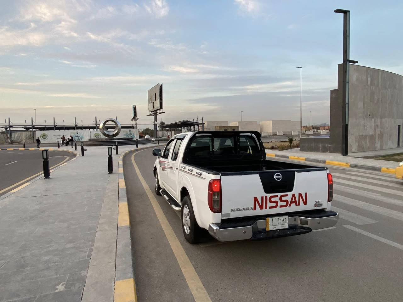 نيسان نيفارا فلاحية
للبيع فقط بدون مراوس

موديل 2012 

رقم واسط الماني

اللون ابيض

السيارة استخدام شخصي ونظيفة جداً والسونار مرفق بالمنشور

السعر 99 ورقة وبيهه مجال قليل جداً 

للاستفسار اتصال فقط ***********
العنوان بغداد العامرية
