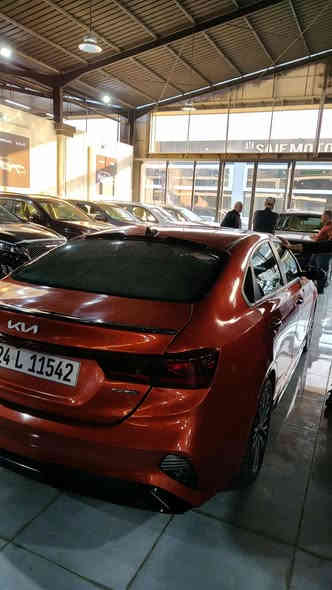 فورتي 2023Gt line
محرك اقتصادي 4 سلندر سعة 2000cc – DOHC

أنماط قيادة متعددة: Comfort – Smart – Sport

تحكم بتشغيل عن بعد

بصمة تشغيل وبصمة ابواب

شاشة عرض كبيرة

كشنات جلد وتحكمات الكترونيه

إشارات انعطاف بالمرايا الجانبية

حساس النقطة العمياء

منافذ USB وشحن موبايل

رادارات أمامية – خلفية – جانبية

أوتو بريك
صور الضرر بالمنشور
السعر 11800$

الممشى: 26,000 ميل فقط
مكان السياره: الموصل  ايسر 

***********
