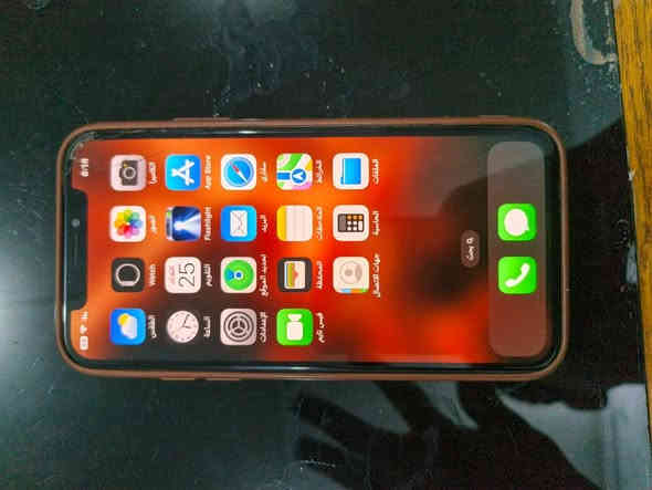 السلام عليكم ايفون X 
بطارية 100% ذاكرة 64 

جهاز كامرات صوت تكنيك كله شغال 

جهاز فقط بي طگه بالكلاس فوك ما مأثرة ابد 

باقي كلشي مابي 

السعر 100 وبي مجال للشراي 

مكاني البصرة الزبير 

*********** واتساب
