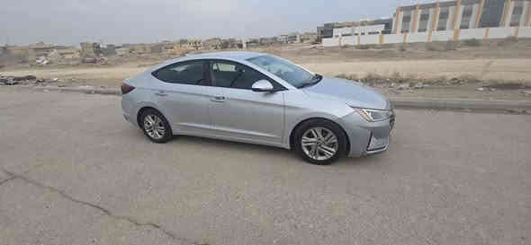 النترا للبيع
٢٠١٩ وارد امريكي
 مكينة ٢٠٠٠
حادث قبق جنطة 
وبالعراق تبديل بنيد بيها 
العنوان  كوت - جصان 
***********
