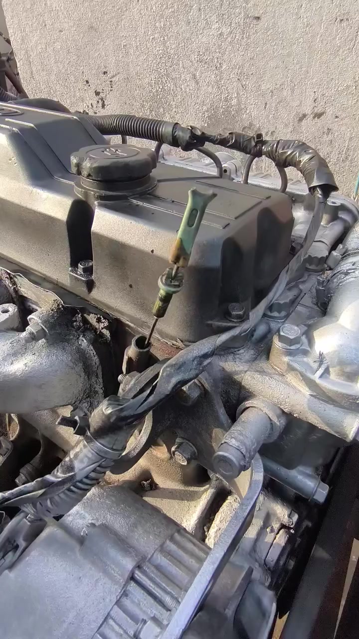 مولده محررك الفين وسبع مئه واحد اربعه ثكالات محرك بنكو لاتبخير ولاصرف راس توليد نحاس مئه ماملفوف جديد 25كيفي 100امبير شاغله تفصص وتاخذهه السعر 12 ورقه وبيهه مجال حك الجيه كربلاء ماموجود عله التواصل رقم ***********
