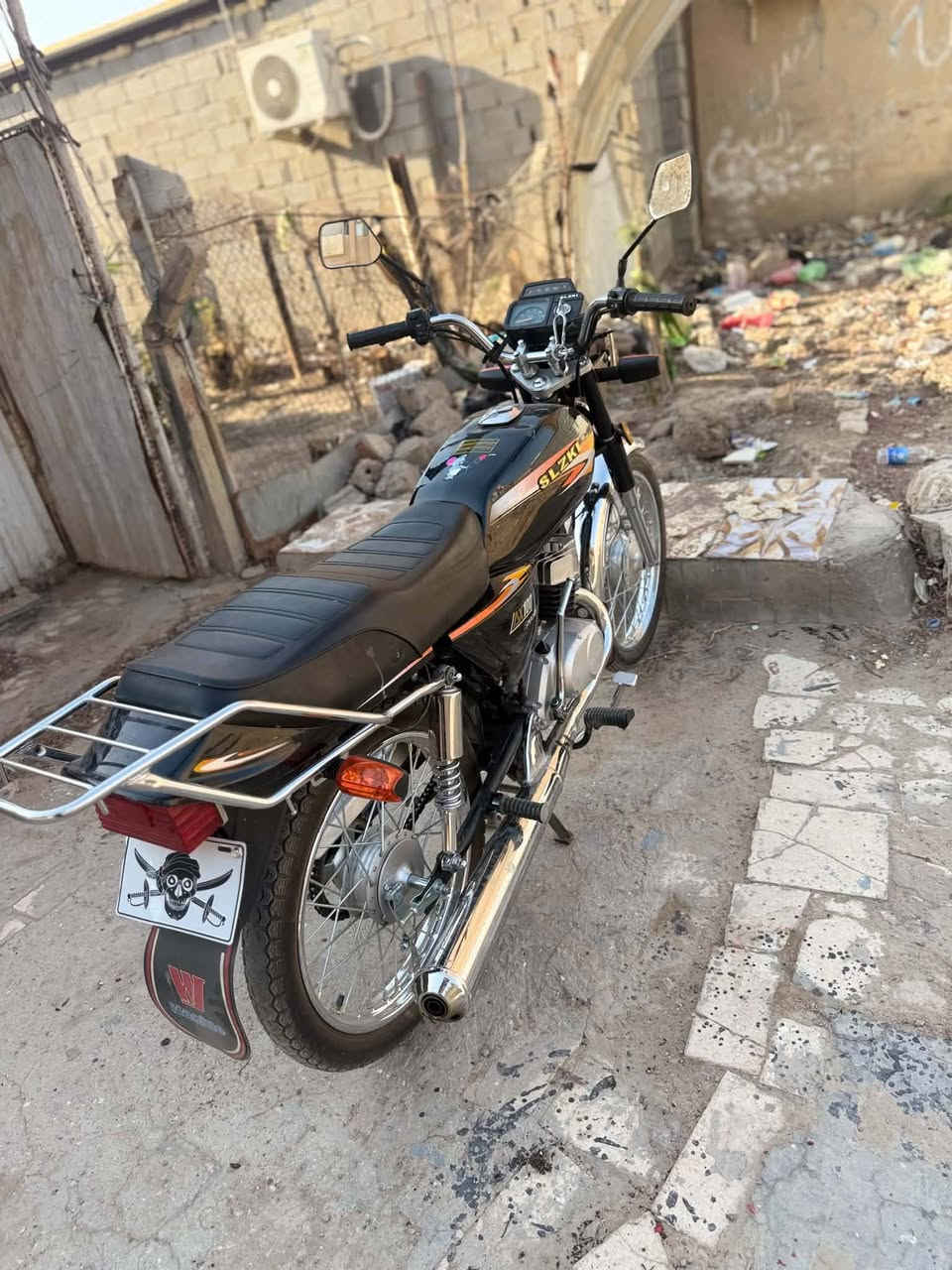 سلام عليكم دراجه SLZKI موديل 2025 جديده بس كلوبها احترك فقط سعرها 700 وبيها مجال
مكاني بابل #الاسكندريه
للاستفسار الاتصال ع ‭0774 527 7397‬
