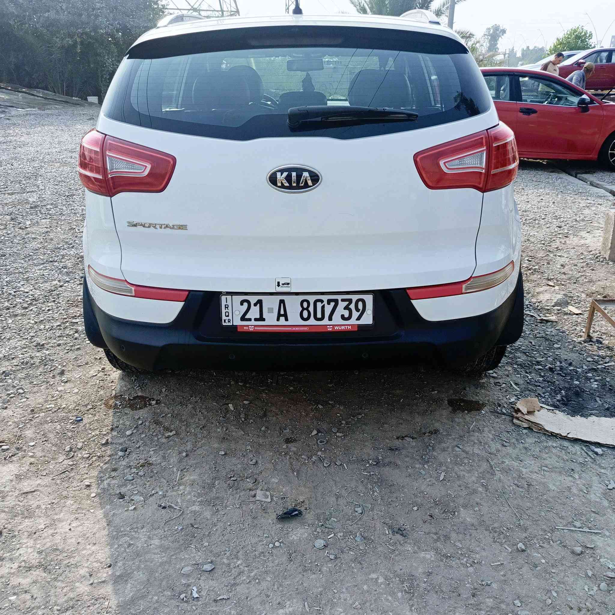 سبورتج ٢٠١١
مكفولة من الصبغ والتبديل حتى الدعاميات 
رقم سليمانية باسمي 
فول مواصفات عدا البصمة
 سقف بانوراما كامرا حساسات مري شفط
 ثلاجة بالجكمجة كشنات جلد كهرباء  وهواي مواصفات السعر 148 ***********
