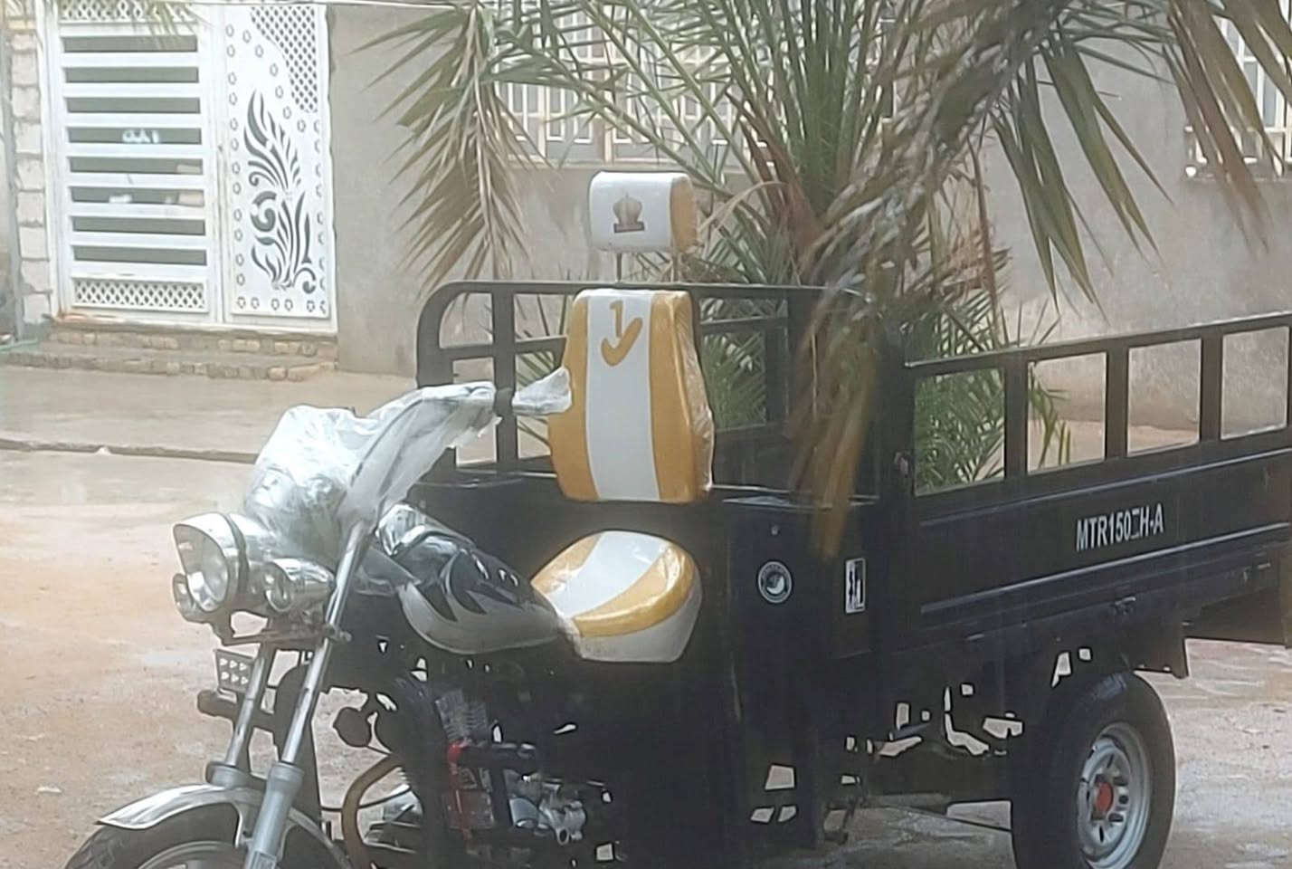 السلام عليكم ستوته ام تي ار أوراق اصولي وكيل بن جبرين موديل ١٥ كهربائياتها شغاله محرك جديد بيها جوه الركبه قريب المحرك من الجهتين اكو خياسات بالشاصي


**إذا كنت صاحب هذا الإعلان وتريد حذفه لأي سبب، رجاءا أرسل رسالة إلى الدعم الفني**
