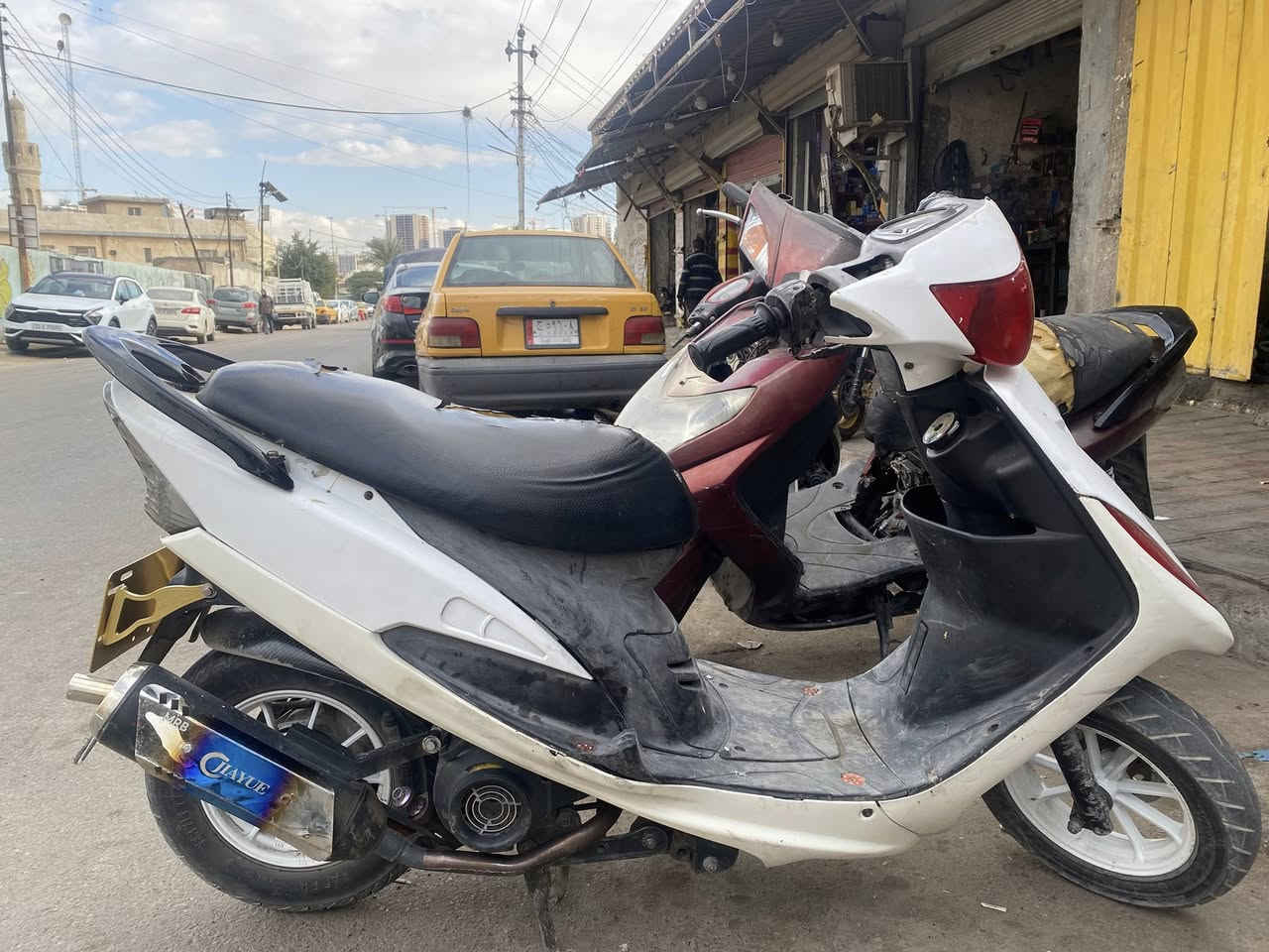 سلام وعليكم دراجه ماكس عدله دراجه نضيفه كفرات اربع ولفات مكينه بلاديه دراجه شلعه ومعدل صالنصه رياضي قبق هندر كاربون فايبر واقيه مال طين هم كاربون فايبر كهرباياته كلهن شغالات شغاله سلف وهندر دراجه كلش نضيفه شوفت عينك السعر ب550 مكاني بغداد المنصور الرقم
***********
