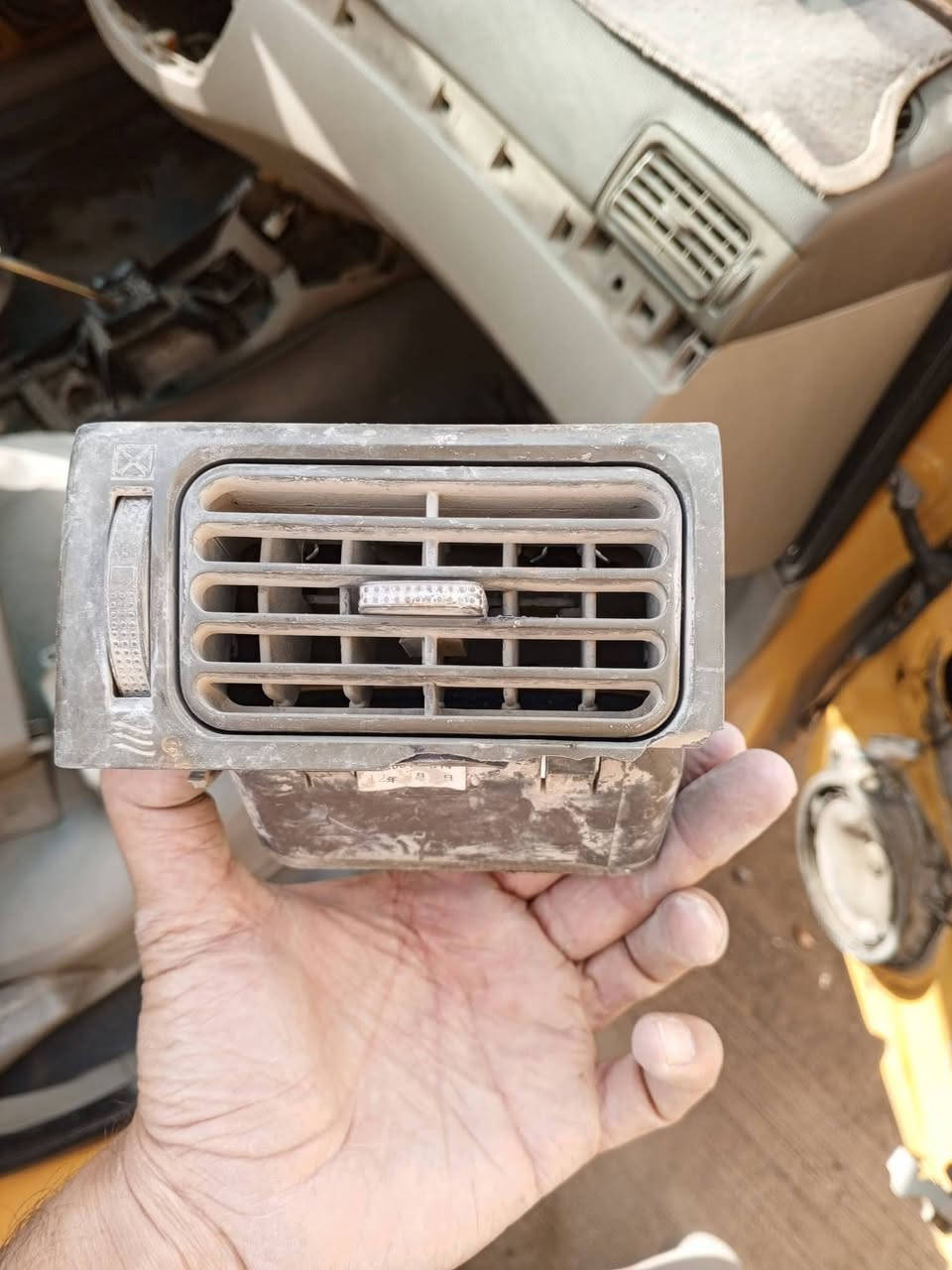 تفصيخ ليفان حجم 620 يوجد توصيل لكل محافظات العراق
*********** واتساب
