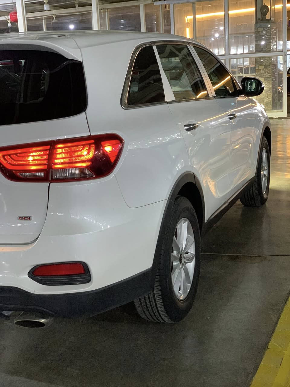 سلام عليكم 
سورنتو 2020 وارد امريكي 
4 سلندر
مكفوله من ضربه والصبغ فقط تبديل قطعه وحده سياره احلى من الصور جديده بمعنى الكلمه

استفسار اتصل
***********
