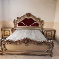 للبيع • أثاث نوم • سرير