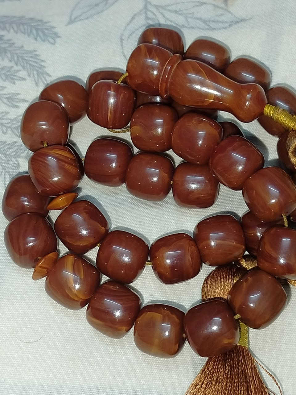 سبح للبيع شلع 
تراب كهرب بولوني اصليه 
باي زهر 
سندلوس الماني قديمه ماخذه تغليف 
للمهتم تواصل خاص او اتصل
(***********)
