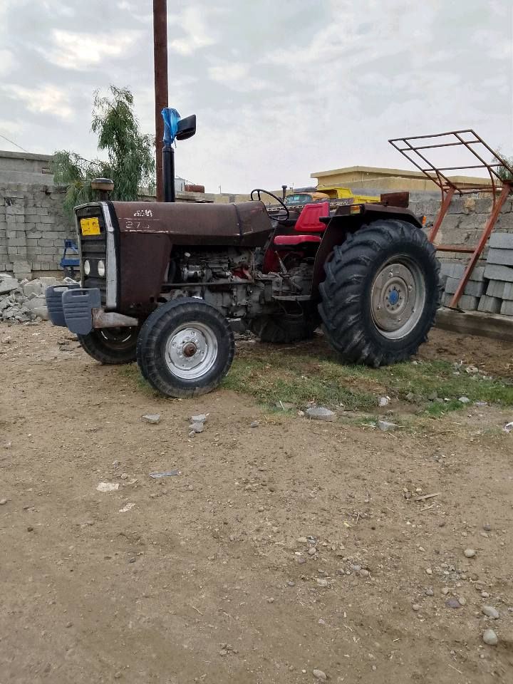 سلام عليكم للبيع مكينة فوركسن حجم 275 رقم وسنويه بعده شركة رقم الهاتف ***********
