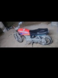 دراجه اربعه كير مال شغل توديك وتردك مكينه قويه 22 شاصيه نضيف مفتوحه بس...