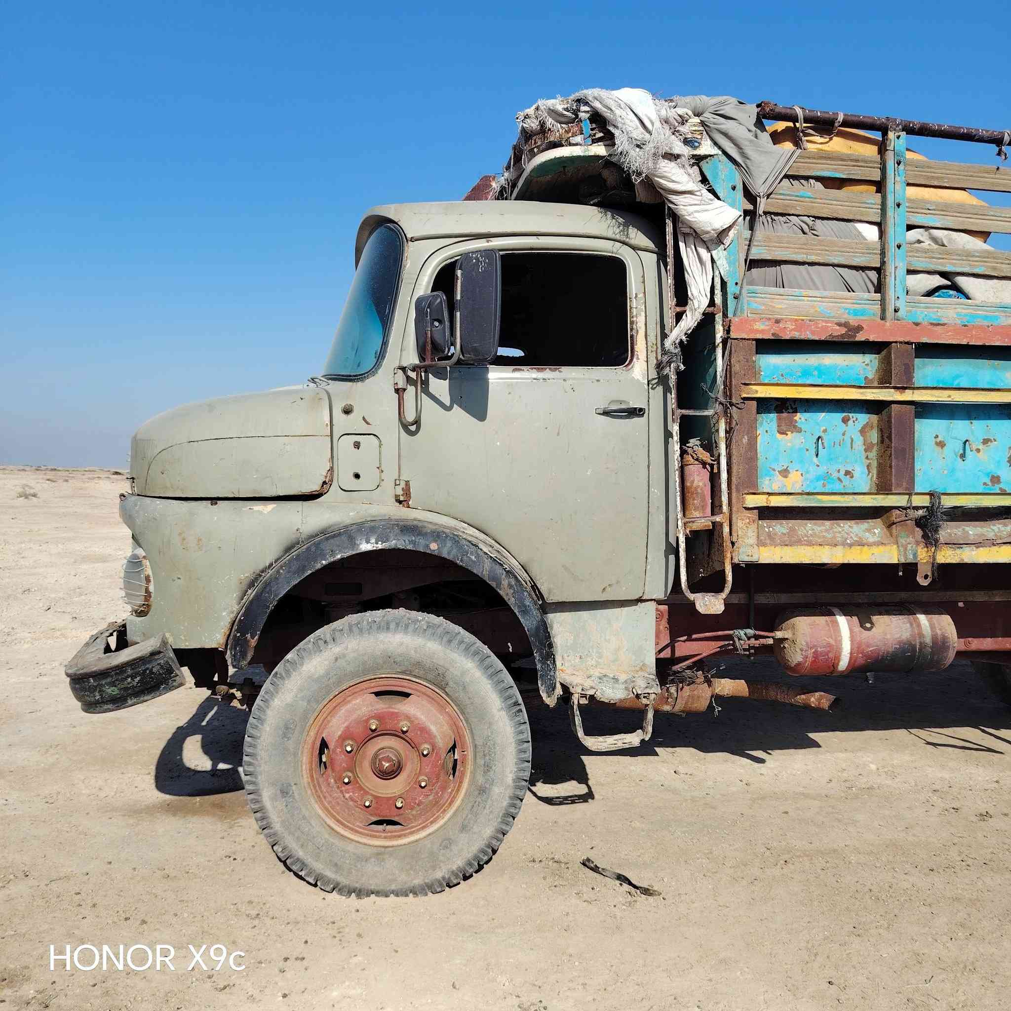 البيع روسيه موديل 69 محرك جديد مكلف بل نشر ***********
