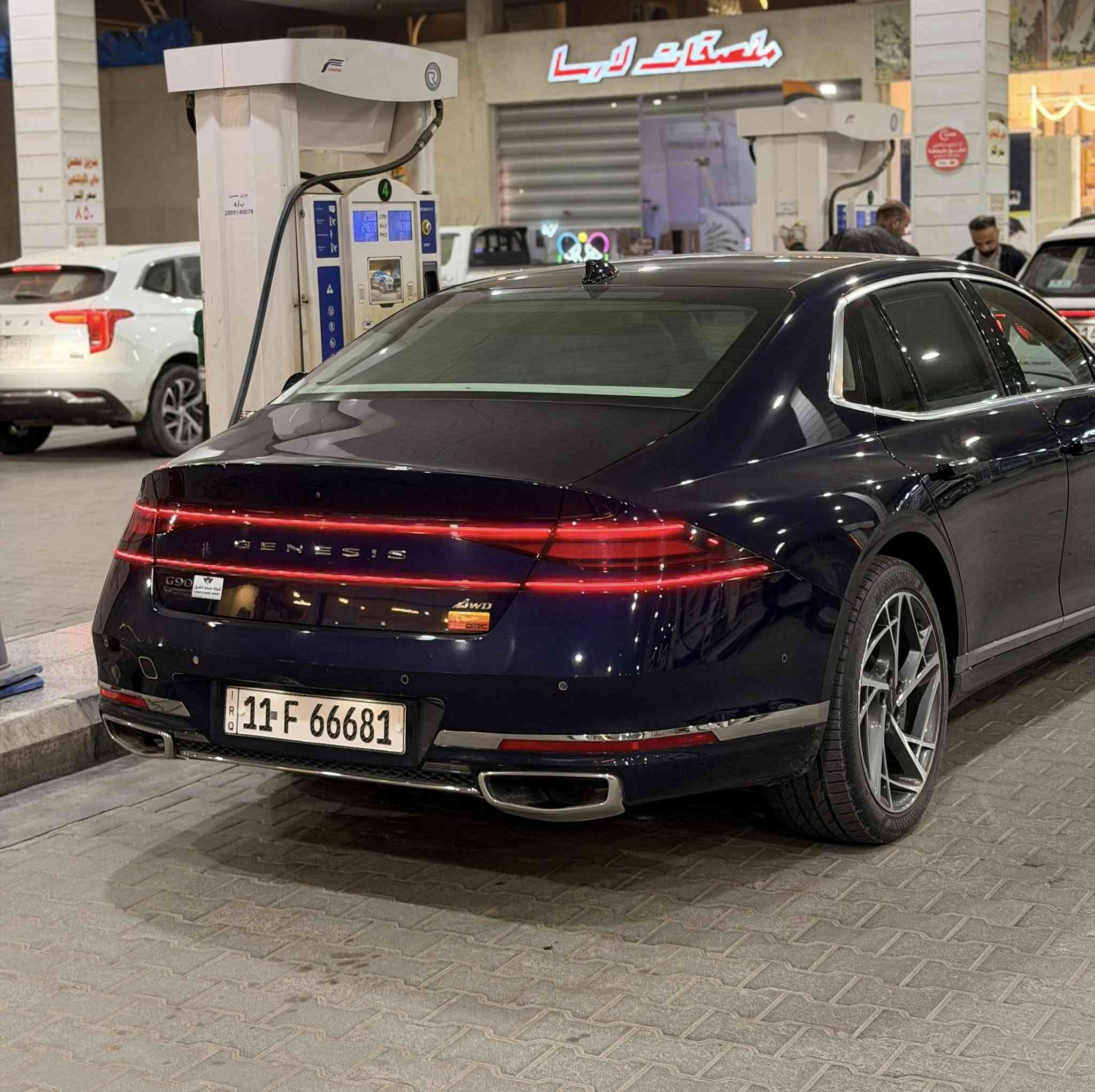 السلام عليكم
جينسز 2023 g90 وارد امريكي

مغلفة ppf بالكامل‏

Genesis g90 2023 3.5L

‏اللون: نيلي مميز (داخل ابيض ملكي)

         حجم المكينه :6 سلندر تون تيربو (3.5)

المسافه المقطوعه : 37 الف (كيلو متر وليس ميل)

                      

 مواصفاتها:

1.شاشه + مساج بالكشنات الامامية

2. بنوراما 

3.كامرات 360

4. بصمه 

5.بردات خلفيه 

6.مري خلفيه 

7.كشنات جلد 

8.برده خلفيه كهرباء

9.داخل الوان led

10.صندوك كهرباء

11.تحكم بالريمونت تتقدم وترجع

12.حساس خلفي امامي

13.رادارات 360 درجه

14.تشغيل عن بعد

15.لايتات لد +زنون

16.بكلايت لد

17.هيترات بالكشنات حار بارد خلفي امامي

18.سقف كنتارا

19.كشن السايق والراكب ميموري 

20.قطعتين تبريد

21.هاند بريك بصمه

22.تحديد مسار 

23.ايقاف ذاتي

24.اوتو ستوب

25.اوتو هولد

26.مري شفط 

27. كير ماوس

28. فور ويل awd

29. فول تحكم 

30.شحن وايرليس

31. نظام ترحيب عن الاقتراب

32. شعار جنيسسز بالمري

33. سستم سماعات 17 سماعة

34 . ستيرن كهرباء+هيتر

35 . داتا شو

36 . شحن وايرلس

الضرر: الجاملغ الخلفي فقط صبغ

بدون دواخل بدون اي شي

فول مواصفات  مرقم بغداد (شبه مميز)

السعر 510 و بي مجال بسيط

 

مكان السيارة : البصرة

للاستفسار  ***********

