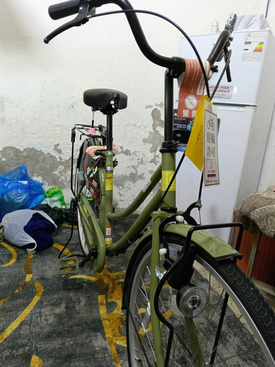 للبيع هسه على الخاص بايسكل جديد ونظيف نازل من الحاويه شهر الواحد يوم 15 موديل 26 بايسل وجديد شخط ما بيه على الفحص حجم 26 باجات كلها كامله وحتى لزقات الشركه بعدهن بيه بايسكل ما ماشي ابد الرقم ***********
