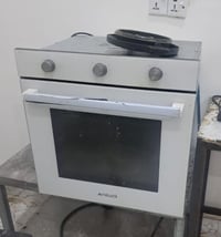 فرن للبيع مستخدم شهر واحد السعر 175 وبي مجال 07833776417 واتساب