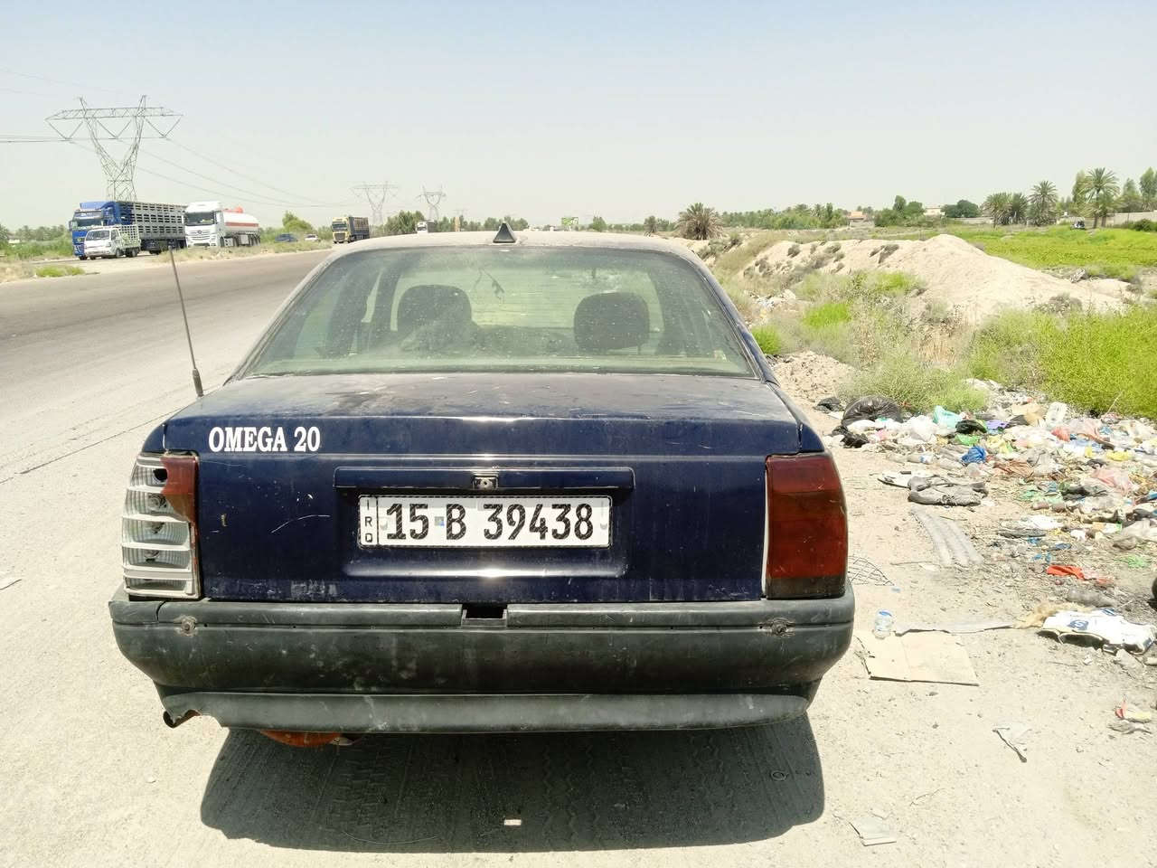 سلام عليكم
للبيع اوميكا 1989 سياره يحتاجله كير شغاله 
سنويه ما ساقطه كشره نضيف ومثل ما موضح بل صور 
***********
