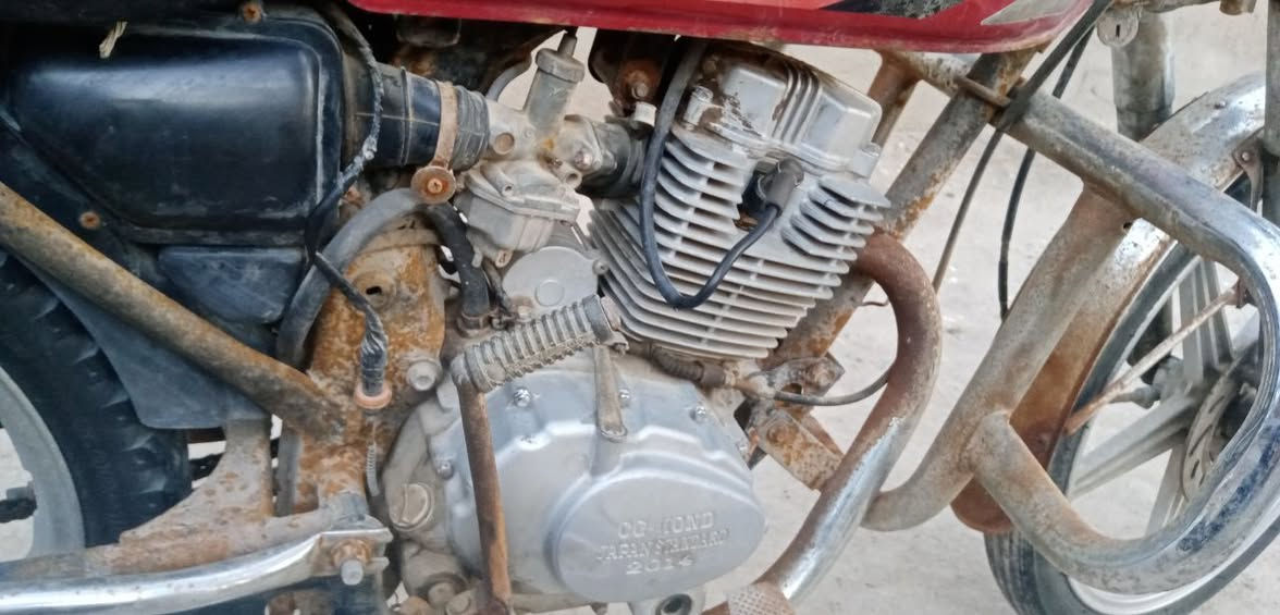 دراجة ادوات شغالة مكفولة من السرقة مكاني البصرة الهارثة السعر 350 وبيها مجال حك الجية


**إذا كنت صاحب هذا الإعلان وتريد حذفه لأي سبب، رجاءا أرسل رسالة إلى الدعم الفني**