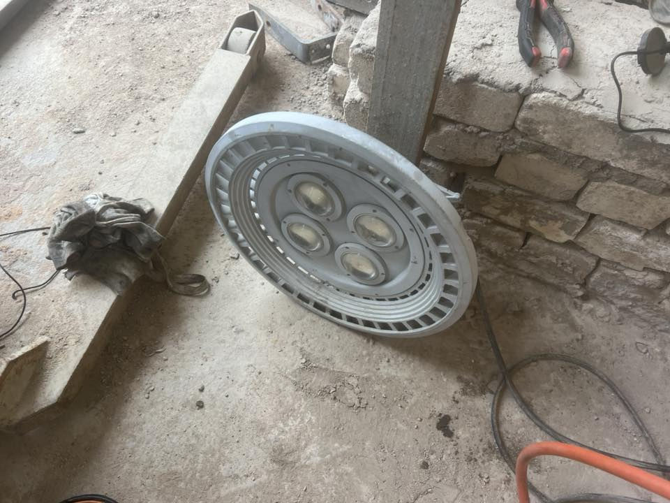 للبيع بلاجكتوات العدد4 مال حاويه شرط الشغل ت***********
