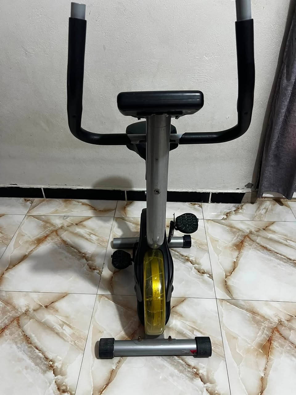 بايسكل رياضي للبيع السعر 100 وبي مجال
العنوان ديالى بعقوبة


**إذا كنت صاحب هذا الإعلان وتريد حذفه لأي سبب، رجاءا أرسل رسالة إلى الدعم الفني**