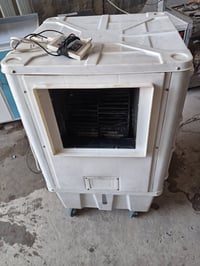 البيع كونفيره بغداد 07750363898 السعر 200 عل فحص