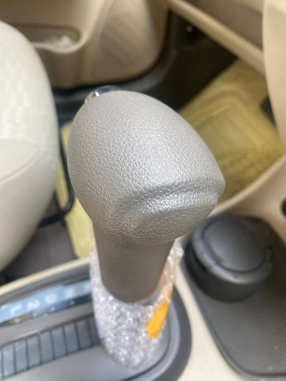 السلام عليكم اكسنت موديل 2010 مقفوله منطقه وصبغ ماشي 98 سبيع المنازل تخم تيار جديده سياره باسمي رقم جديد رقم بغداد ماكينه 1600 جير ومكينه جديد على وضعي الشركه السعر 105 وبيها مجال بسيط شراي اتصل ***********
