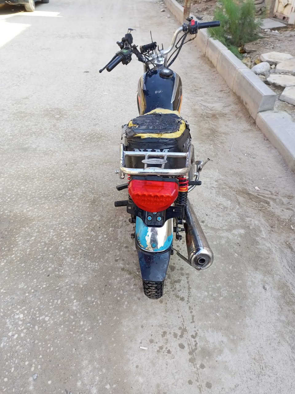 دراجه البيع بدون. 275. اورق نضيفه ***********
