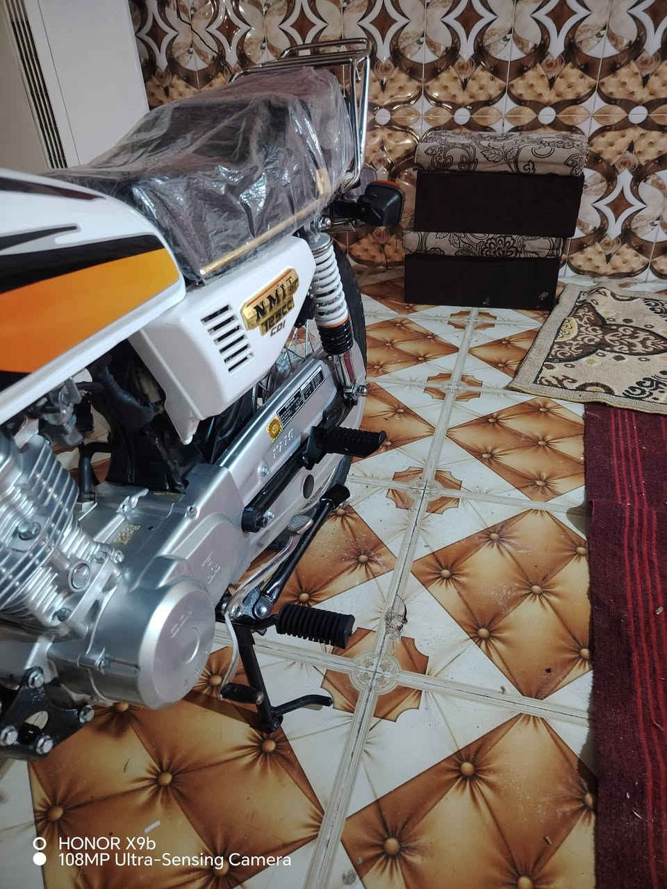 السلام عليكم دراجه نامه شلامجه اصلي دراجه فول مواصفات كل نقص ما بيهه دراجه برقي ما مفتوح كفاله عامه المديل 2023 السعر مليونين و100 المكان البصرة الزبير رقم الهاتف ***********0
