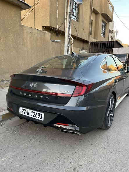 سوناتا 2023 SEL PLUS 
1600 تيربو 
رقم اربيل جديد
هزة جديد قبل 5 اشهر 
ماشية 14 الف ميل  ( 24 الف كم ) 

حادث جاملغ خلفي جهة السكن موضح بالصور
ايرباك بردة فقط جهة السكن 
 
بصمة تشغيل
تشغيل عن بعد 
هاند بريك بصمة
تدفئة كشنات 
بانوراما
سستم صوت وشاشة BOSE
نقطة عمياء
تحديد مسار 
‏Auto hold 
‏Auto drive
شاحن لاسكلي 
تبريد قطعتين 
4 انظمة قيادة ( Smart,Sport,Normal,Custom)

السعر 19,500 الف ( 195 ورقة ) وبي مجال بسيط مكان السيارة بغداد 
للتواصل
***********
