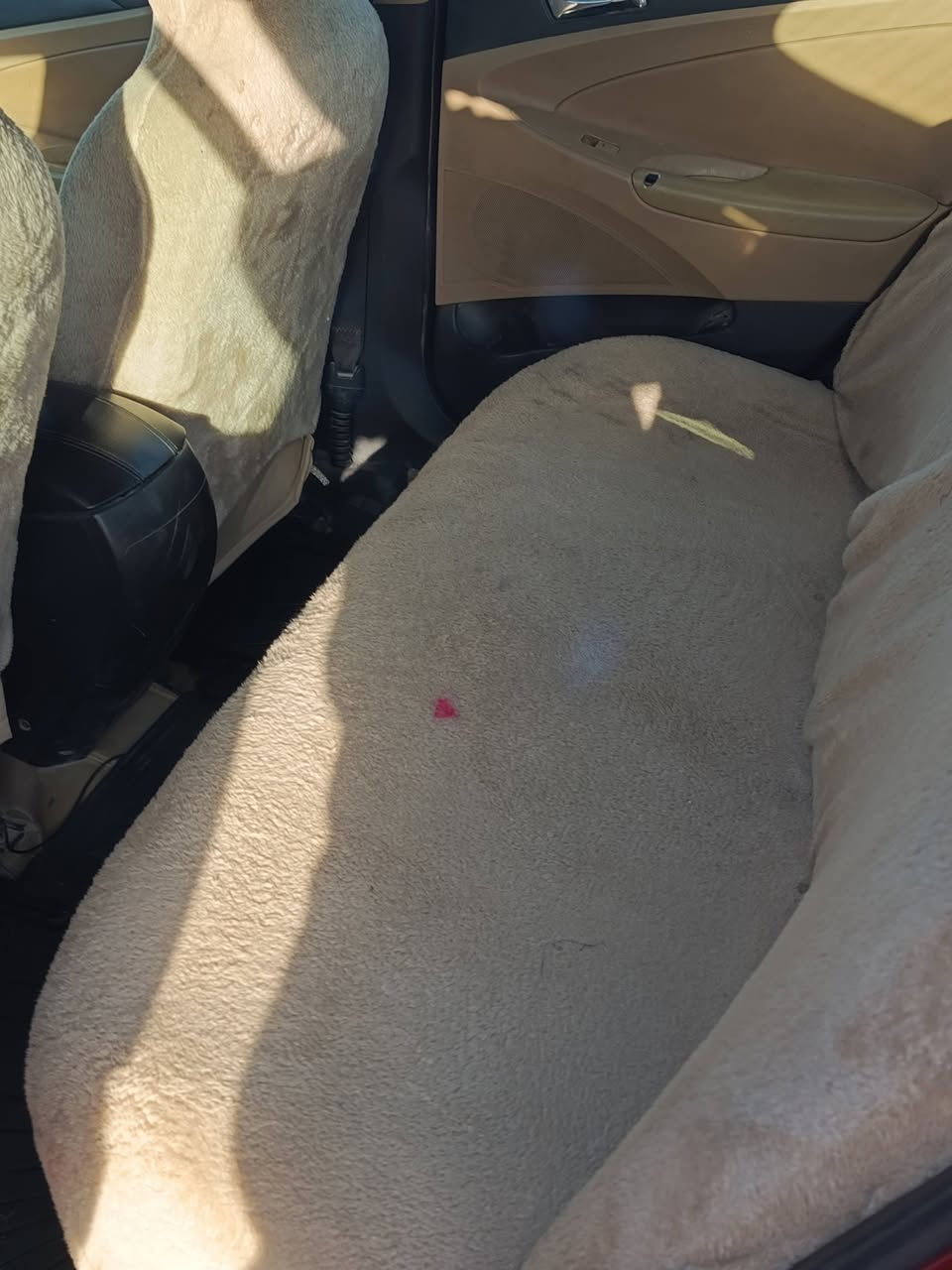 سلام عليكم من رخصه صاحب الكرروب
سياره سوناته وارد امريكي 
محرك 2400 
سياره جاهزه 
رقم اربيل 
سياره قطعتين 
لبيع رقم الهاتف ***********

مكان السياره المناذره
