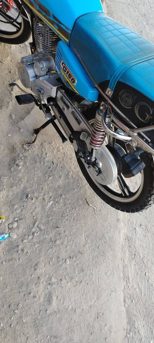 سفانه ٢٠٢٤ دراجه كافاله اوراق كامله الدراجه السعر ٧٠٠ المكان جبله ***********
