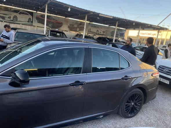 السلام عليكم 
كامري 2020وارد امريكي ايرباكات سليمه 
ماشيه 126الف ميل
سياره كير محرك مكفولات بشرط 
حادثه مرفق بلمنشور مصلحه من امريكا وداخله للعراق 
دعاميه اماميه مصبوغه وبيها بارد بسيط جاملغ عكس السايق تجي تفحص وتشوف بعينك 
رقم اربيل تحويل مباشر او وكاله 
السعر 175 وبيها مجال للشراي
الهاتف ***********
