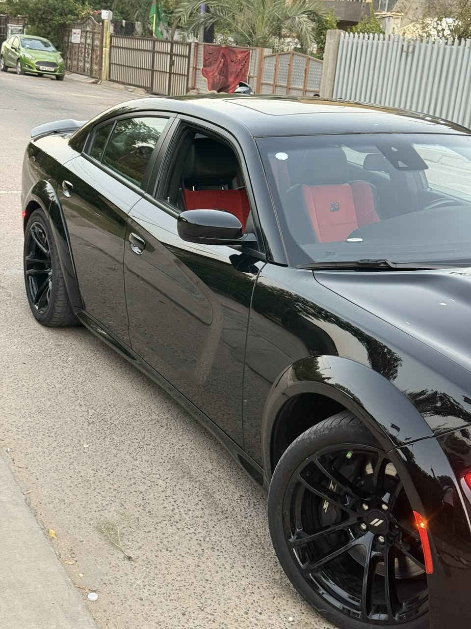 تشارجر سكات باك 6400 موديل 2023 (لاست كول ) وايد بدي اصل اصل
داخل احمر فتحة كشنات خزن كنتارا وجلد رادار امامي وباقي المواصفات معروفة
السيارة عليها اويل كاج كان وانارة بالايتات الامامية
صور حادثها موجودة داخل المنشور وهنا البنيد عندي انطخ وبدلتة بدون شاصي بدون لغد بدون ايرباك السيارة ايرباكاتها سليمة سعرها 340 وبيها مجال السيارة بأسمي تحويل ثاني يوم هذا رقمي ***********
وما سنجر هم موجود
