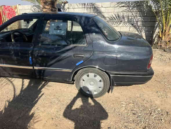 سني موديل 92 رقم بغداد كير محرك تايرات جدد صبغ جماليه فقط بدون ضربه وخياس جام كهربائي تبريد بلادي بس عايز كنبريسر  كهربائيات شغاله مسجل لايت عالي ناصي كله شغال  سعر 38 $$ورقه بيها مجال للستفسار ***********
