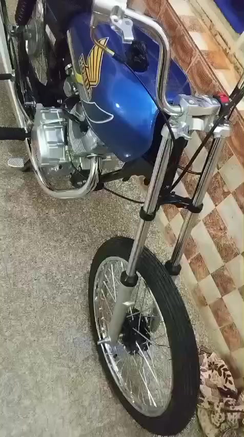 سلام عليكم دراجه توها معمره صارلها 5تيام رابيدو


**إذا كنت صاحب هذا الإعلان وتريد حذفه لأي سبب، رجاءا أرسل رسالة إلى الدعم الفني**