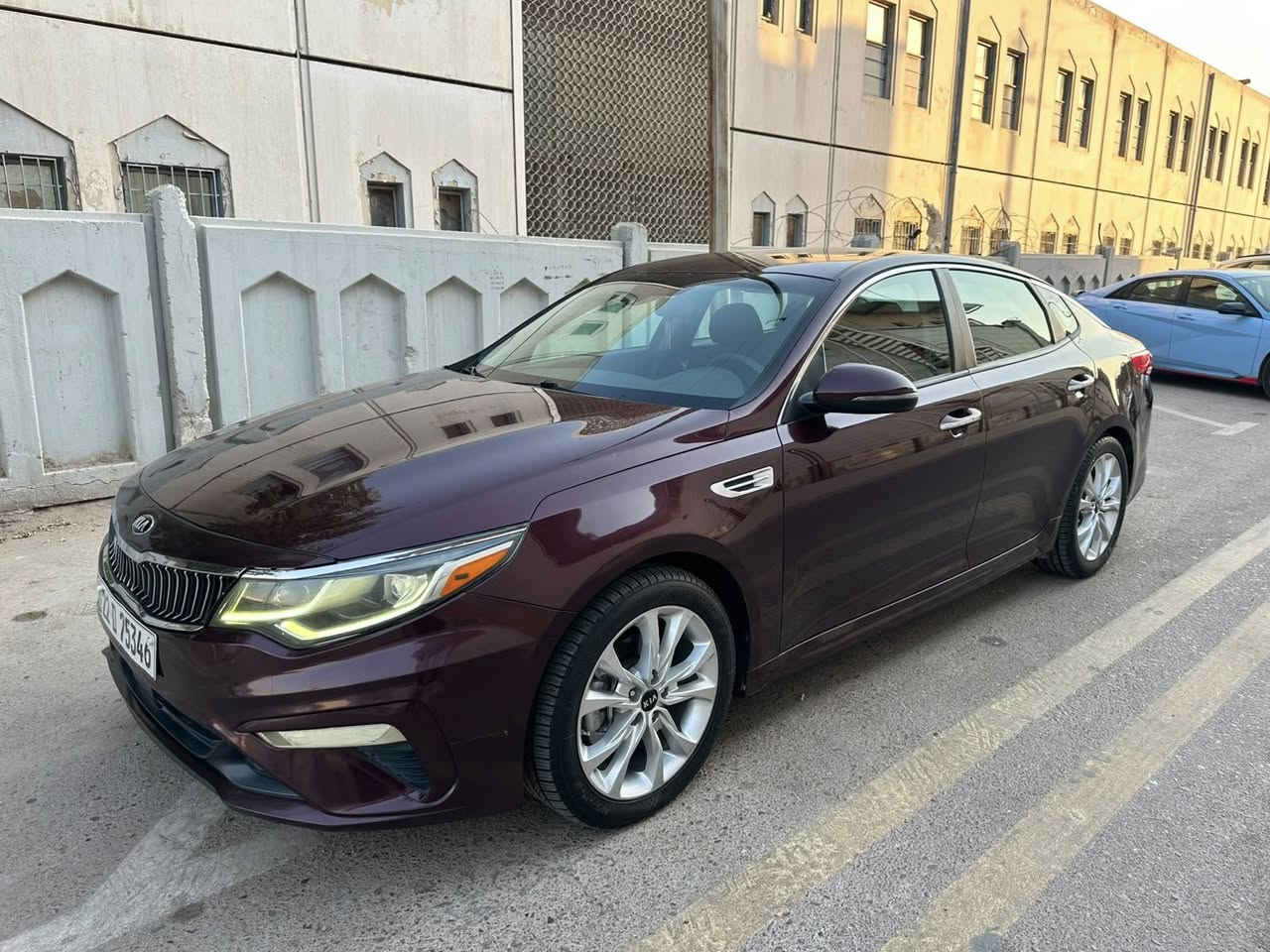 سلام عليكم بيع او مراوس ؟ 
كيا اوبتما 2020 FE مكينه 2400 
السياره وارد امريكي فقط خشم جاملغ صبغ بدون تبديل بدون ايرباك بدون دواخل تعتبر كلين وشرط الفحص 
كير مكينه شرط الفحص بلاديات 
تبريد ثلج + صدر امامي خلفي جديد السياره مناقصها برغي ولا كلوب مشتغل بلدشبول ماشيه 75 السعر 127  وبيها مجال مكاني بغداد العامريه 
*********** اتصال فقط 
*********** واتساب فقط 🖤
