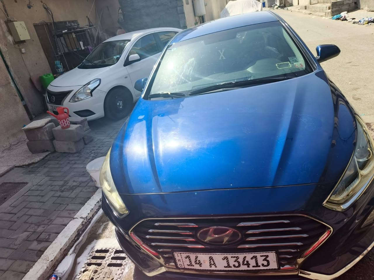 السلام عليكم سوناتا موديل 2018وارد امريكي مكينه 2400ضربته جاملغ السياره بدون ايرباك ولا شواصي وبيه كلير صفحه السيق بكانات جاهزه كير مكينه حداده تبريد تخم تاير اي نقص مابيه السعر 132وبيه مجال بسيط كلش العنوان البصره المعقل ***********
