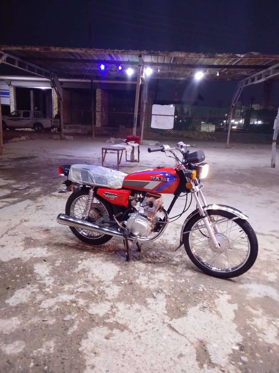 سلام عليكم شباب دراجه نامه للبيع تعمير مكينه ناعمه فول دراجه كدامك لبصوره مو شراي لاتبعني بدون بدون او تصال عرقم ***********
