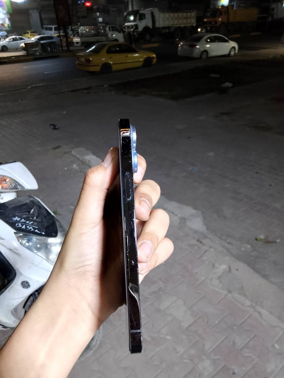 13برو ماكس
الجهاز نضيف
ذاكره 256
بطاريه 87بلادي 
كله شغال كاميرات اتصال ضمان 
بس فيس ايدي متوقف 
الجهاز وتر بروف ما مفتوح 
***********
