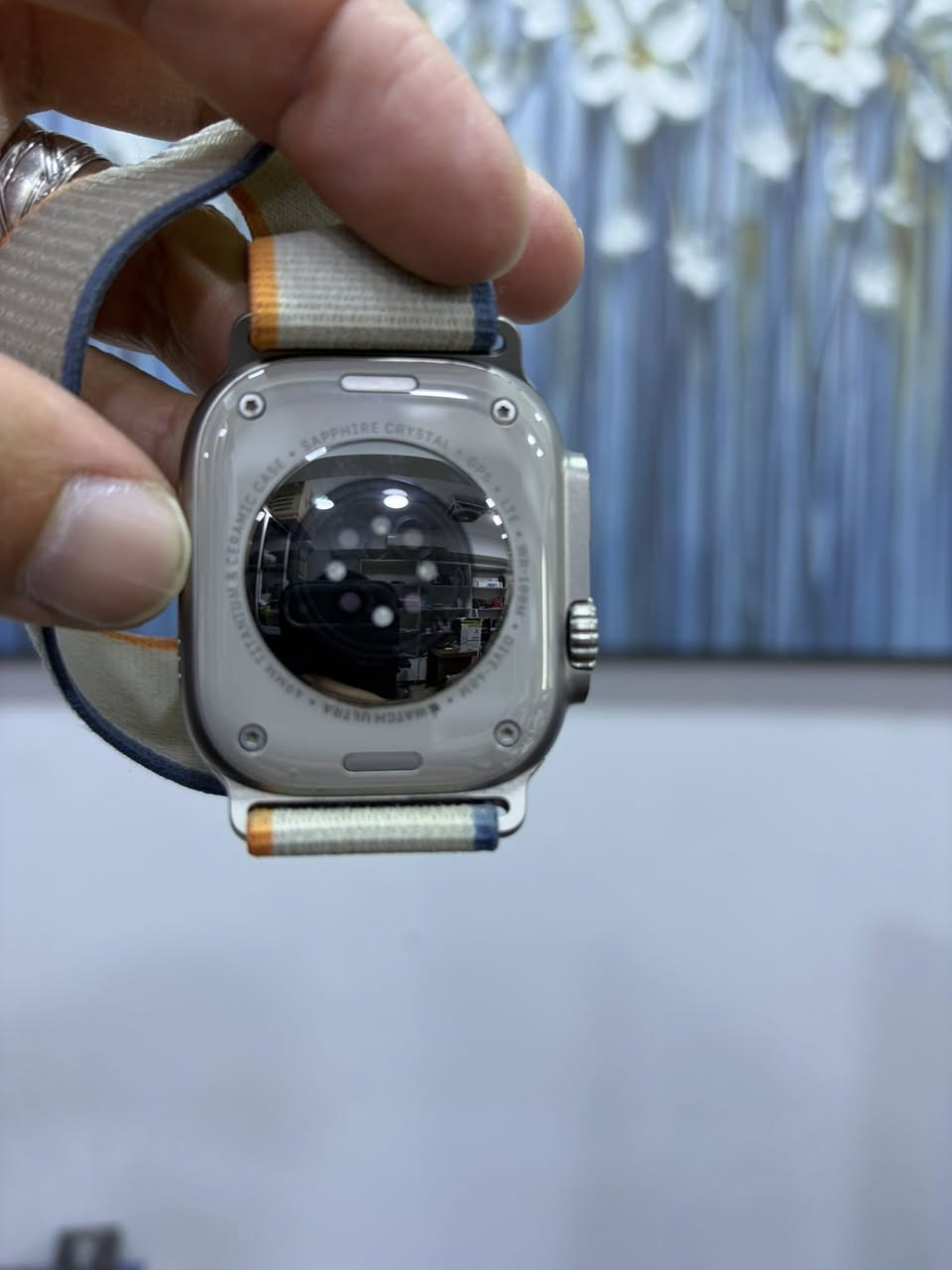 ساعة ابل الترا الجيل الاول بطارية 91 نظيفة جدا سير وكيبل شحن اصليات بدون باكيت السعر 450 الف مكاني المنصور او العدل
***********
