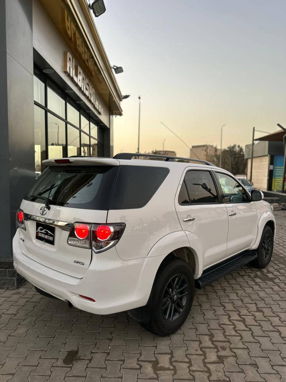 تيوتا فورتشنر 
٢٠١٧ 
عداد ٢٠٠ الف صيانات توكيل 
رخصه سنه 
المعاينه مدينه نصر 
التواصل ٠١٠١٦٠٣٨٩٦٩


**إذا كنت صاحب هذا الإعلان وتريد حذفه لأي سبب، رجاءا أرسل رسالة إلى الدعم الفني**