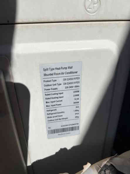 سلام عليكم سبّلت نوع جنرال ماكس T3حجم طنين للبيع شرط تدفئه تبريد سعره 400وبي مجال شراي 

رقم ***********
