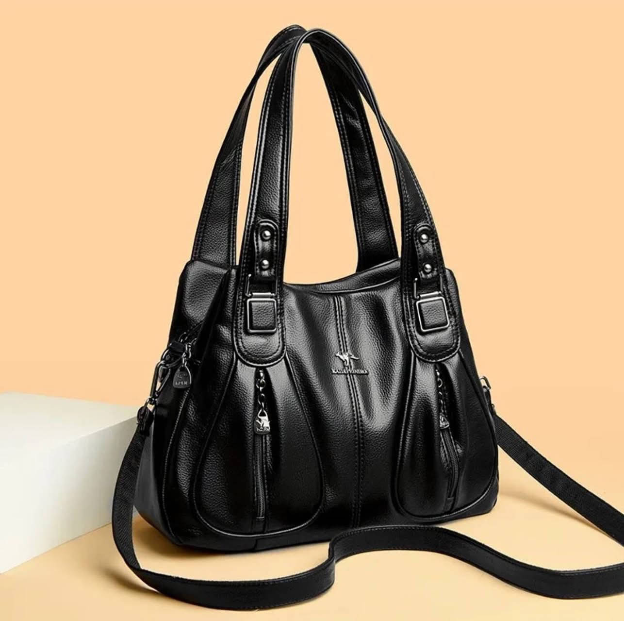 ❣️جــديــد  الانسه ❣️

تشكيله حقائب  (كنغر) حجم كبير  + وسط مختومه من داخل 

 (مغلفه )شغل اصلي كوالتي عالي ضمان من شركه (كنغر 🦘) 

  
لمراسله
واتساب📲***********
انستغرام 📲4use0 📲
العنوان // شارع 13 // قرب مجمع المقيم // مقابل ازياء الجوهره
يتوفر توصيل داخل النعمانيه 🛵 وباقي المحافظات 🚖
