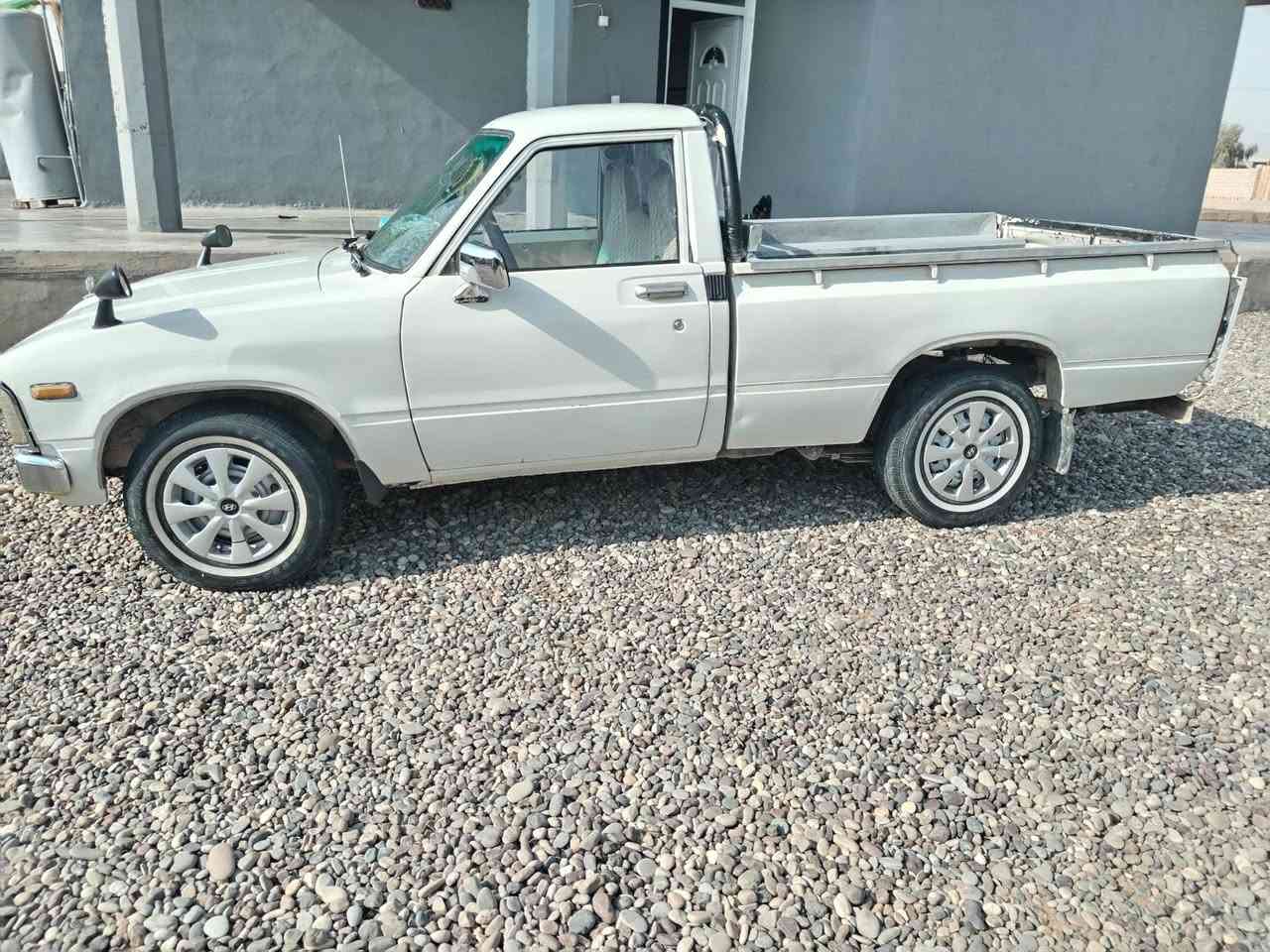 السلام عليكم
بكم ثمانين للبيع رقم نينوى تحويل او وكاله 
شرط محرك وكير
السعر 30 وبيها مجال 
***********
