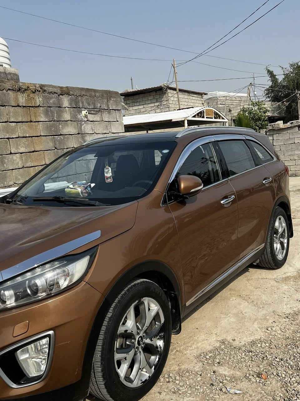 السلام عليكم سورنتو البيع او مرواوس   .. كيا سورنتو 2015 شكل 16 خليجي 1/1 رقم سليمانيه بسمي فول موصفات ومعروفه موصفات الخليجي 6 سلندر مكينه وكير بشرط لون مميز حداديه كفاله عامه تخم تاير سياره مناقصها كلشي 
رايدها ب188 وبيها مجال مكان السياره ديالى بعقوبه  اي استفسار ع هذا الرقم ***********  
السونر مرفق بلمنشور
