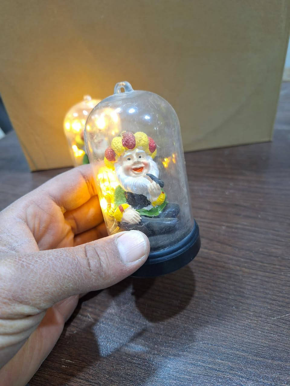 فنوس زجاجة سعر الدرزن صار ب  9000
عنوان حلة شارع  60 بناية مطعم ادم 
واتساب  ***********
تلكرام  https://t.me/MUS2lwBgzjQ5N2My
